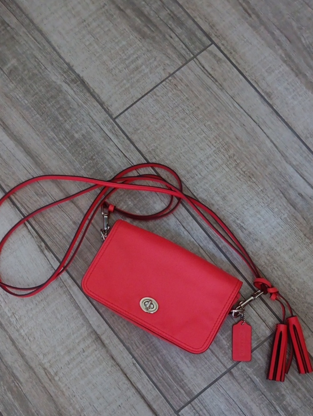 COACH LEGACY PENNY ..NEW!! CORAL COLOR
